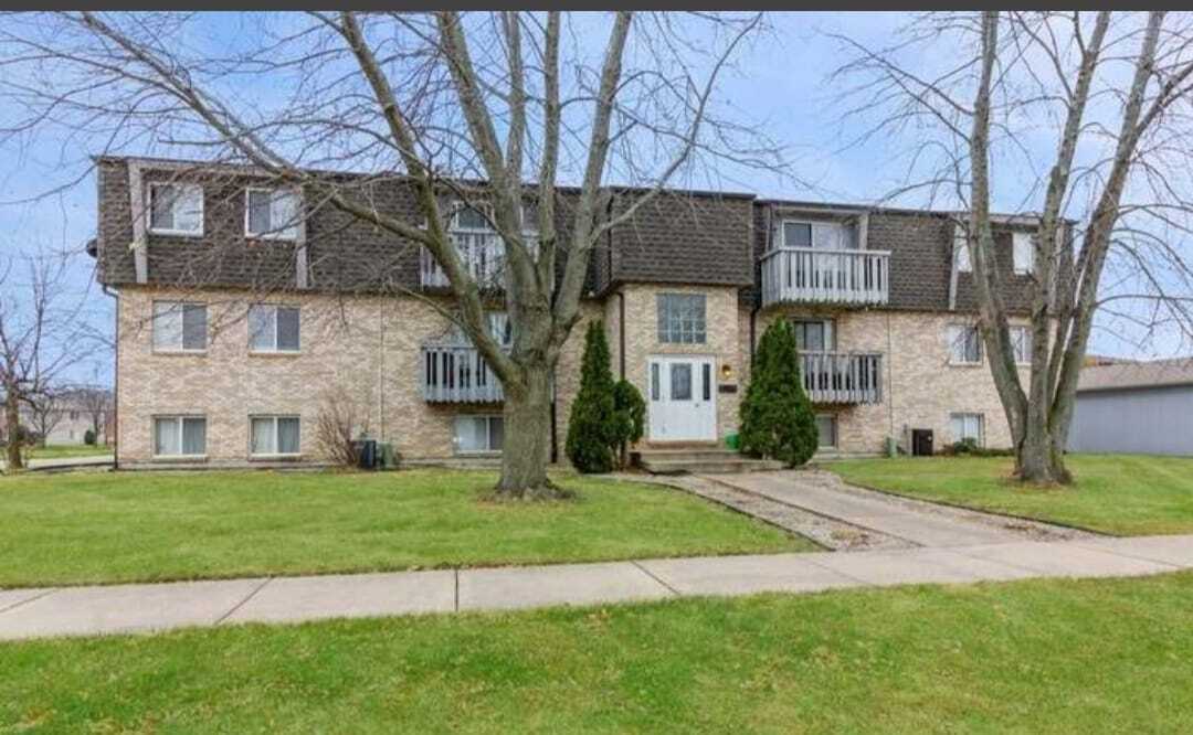 2301 Bicentennial Ave Unit 10, Crest Hill, IL 60403 Condo for Rent in
