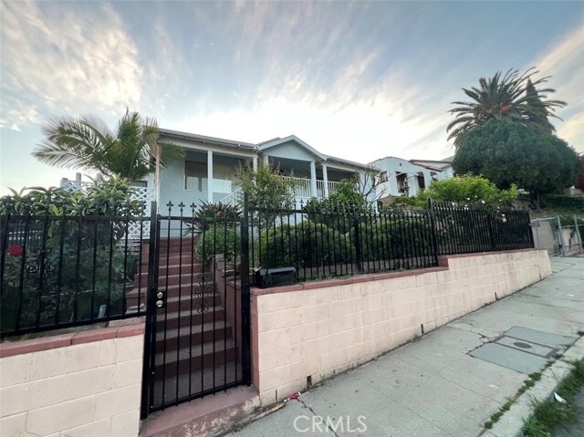 Building Photo - 4317 Winchester Ave