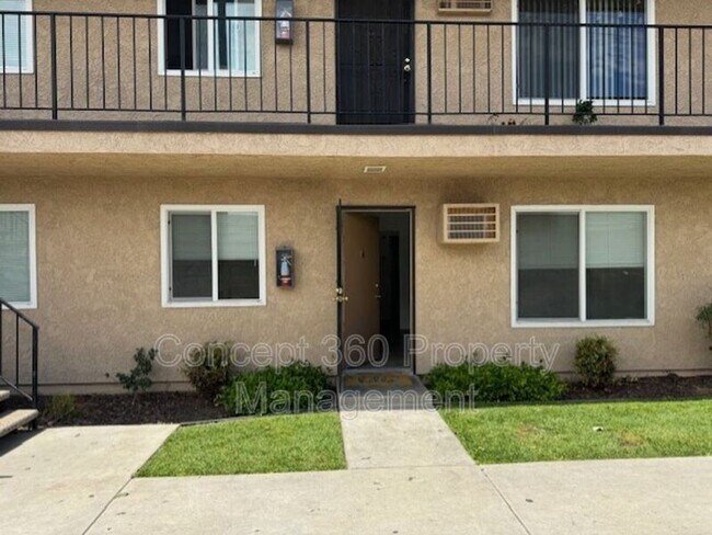Foto del edificio - 9421 Cedar St