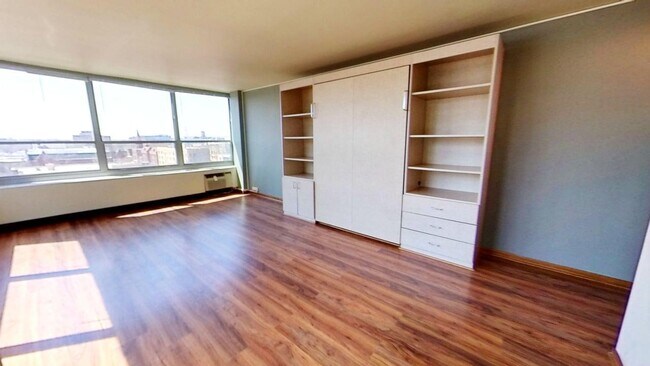 Foto del edificio - 3550 N Lake Shore Dr