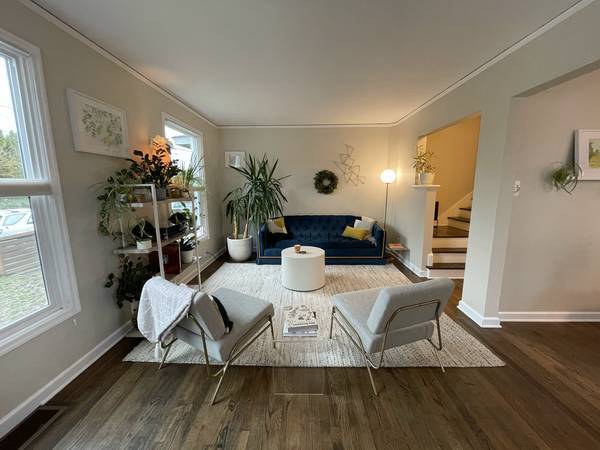 Living Room - 4911 E Burnside St