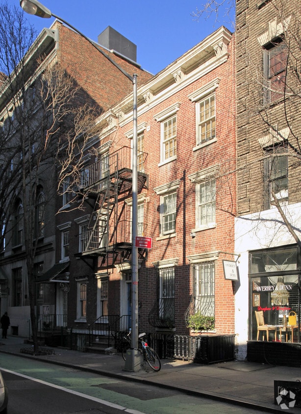 Primary Photo - 25 Christopher St