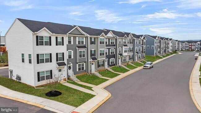 Foto del edificio - 1201 Walnut Bottom Rd