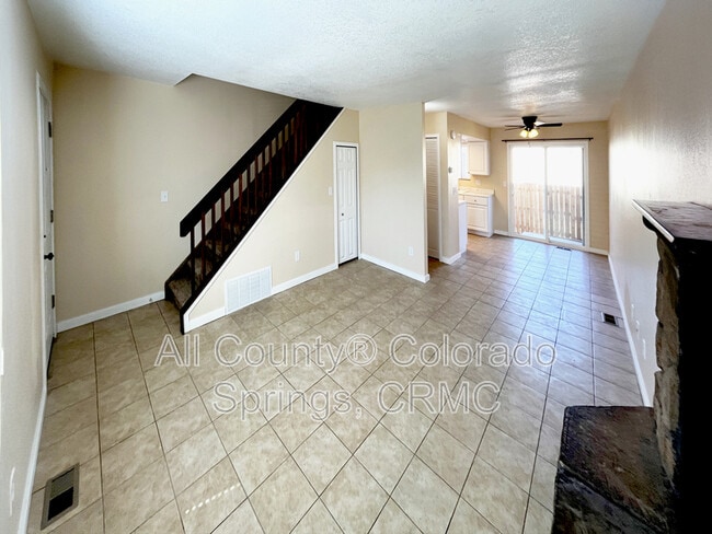 Building Photo - 3074 Starlight Cir