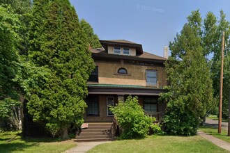 Building Photo - 4329-4331 E Superior St