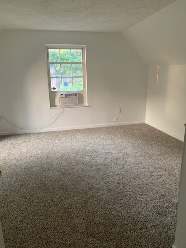 Primary Photo - Awesome & Affordable - 3br/3bth Near Mehar...