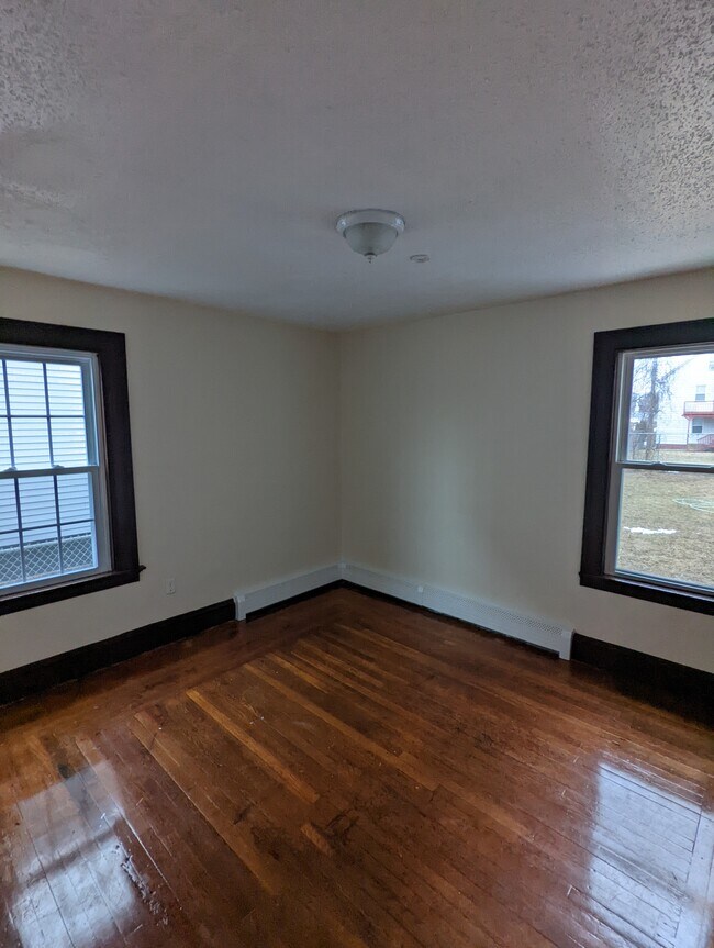 Bedroom 2 - 213 Butler St