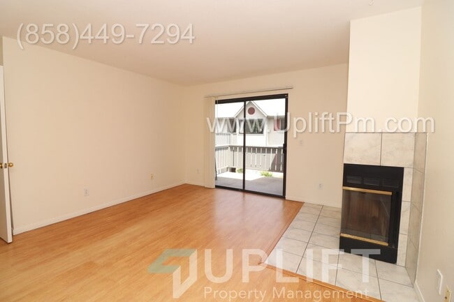 Foto del edificio - 2 Bed, 2 Bath w/ garage & fireplace