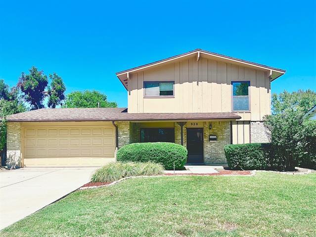 Foto principal - 920 Prestwick Ln