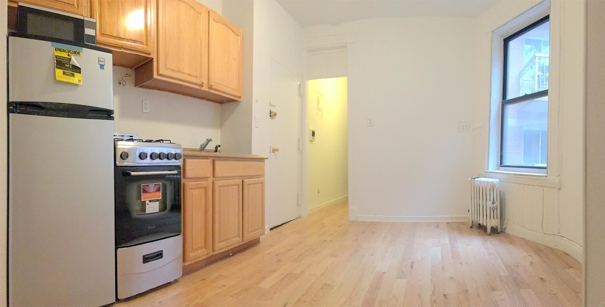 19 St Marks Pl, New York, NY 10003 Apartments in New York, NY