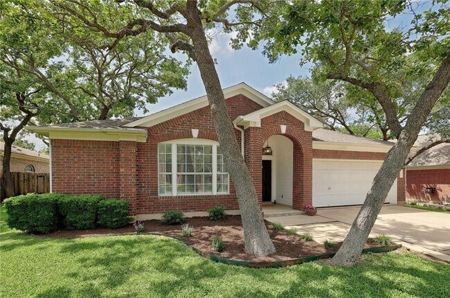 Building Photo - 1705 Azalea Dr