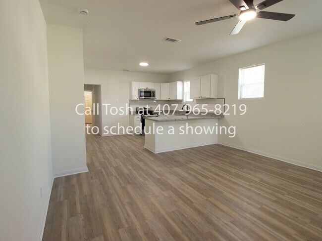 Building Photo - 802 E Jones St