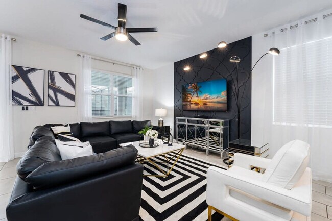 Foto del edificio - 4537 Target Blvd