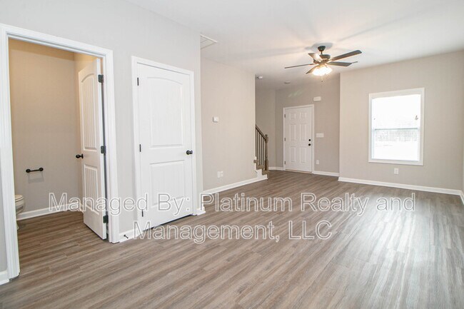 Foto del edificio - 1115 Hillwood Dr