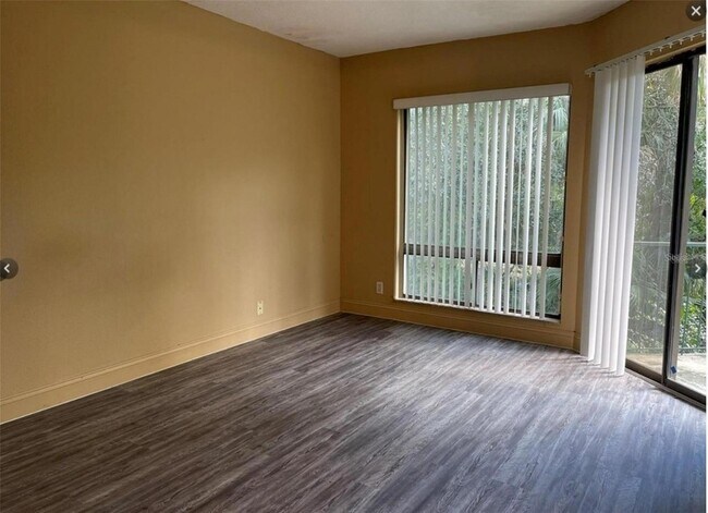 Foto del edificio - 2510 Lemon Tree Ln