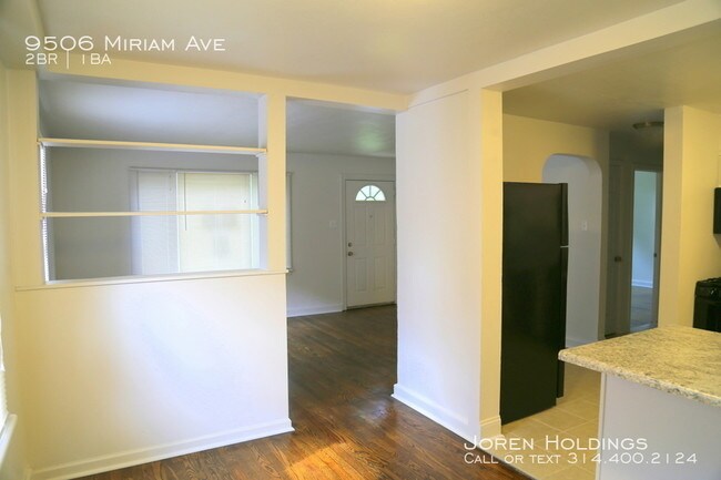 Foto del edificio - 9506 Miriam Ave