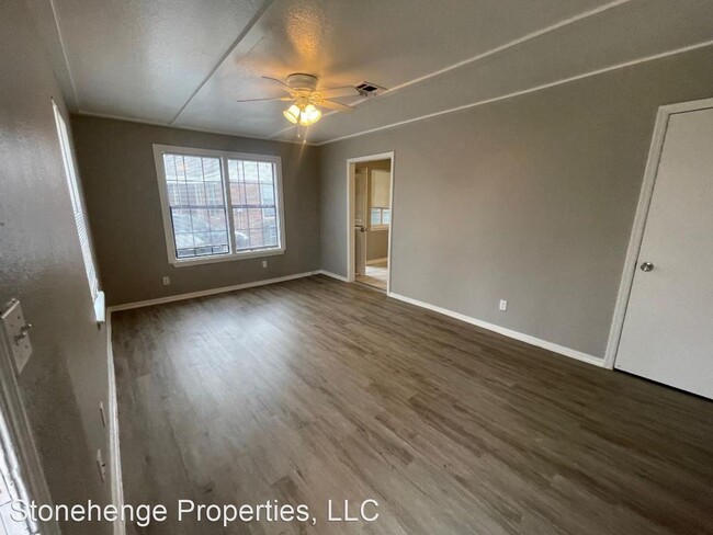 Building Photo - 2 br, 1 bath House - 1108 Arkansas St.