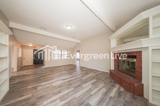 Building Photo - 11901 Blue Moon Ave