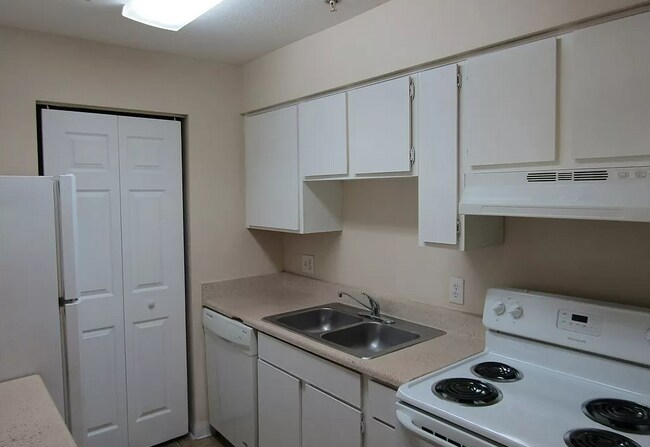 Foto del edificio - 2937 Winkler Ave
