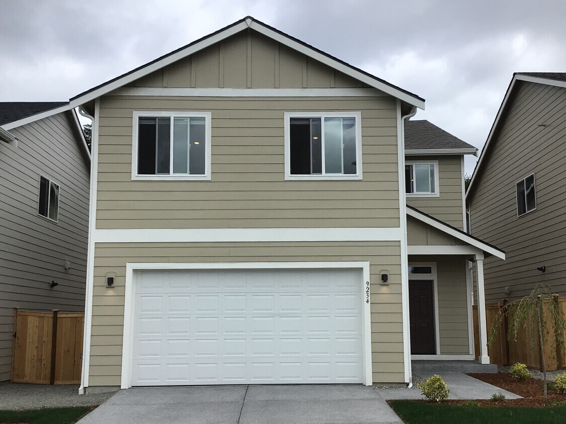 9234 Tigerlilly Street SE House Rental in Tumwater, WA