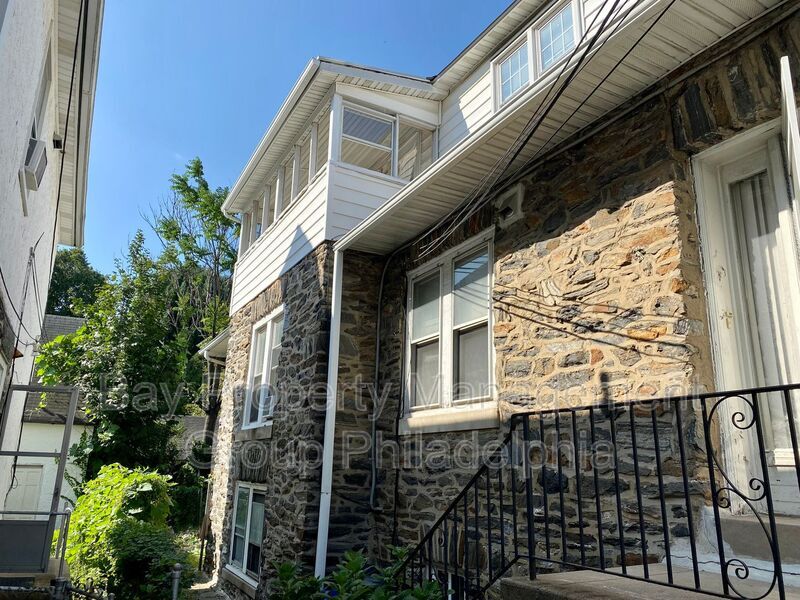 9132 West Chester Pike Unit Rear, Upper Darby, PA 19082 Condo for