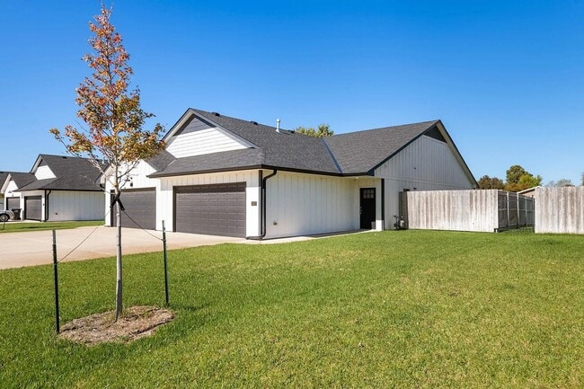 Foto del edificio - 3518 W 45th St S