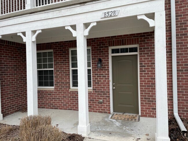 Foto del edificio - **SAVE $500 ON MAY MOVE-IN COST!**  2 Bedr...