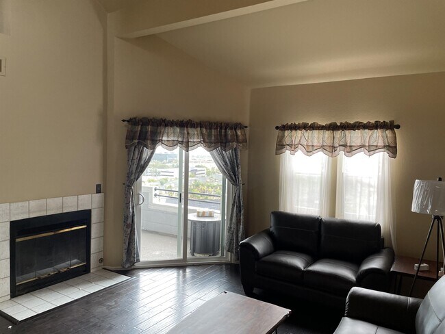 Foto del edificio - 10933 Scripps Ranch Blvd
