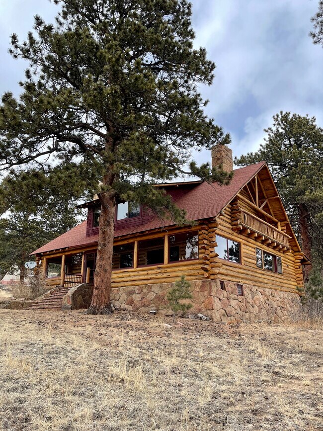 Foto del edificio - 3501 Devils Gulch Rd