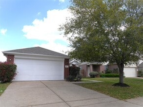 Building Photo - 16327 Bettong Ct