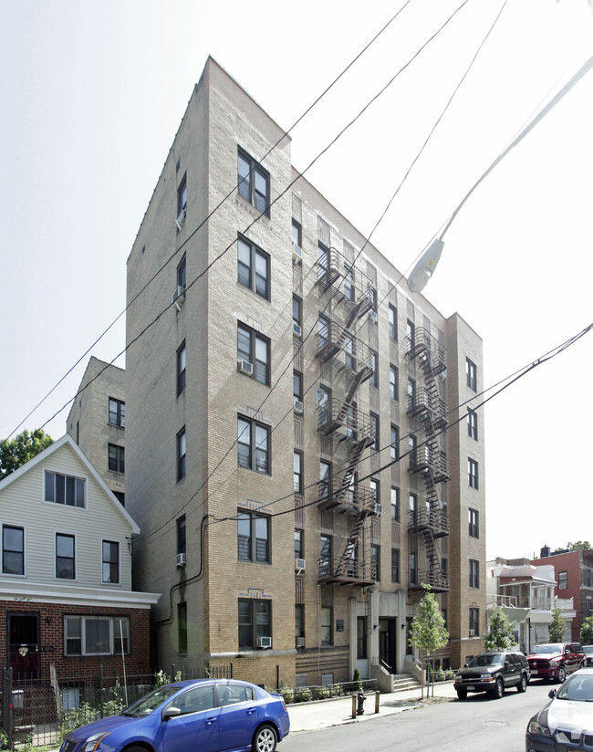 279 E 203rd St, Bronx, NY 10458 Apartments - Bronx, NY | Apartments.com