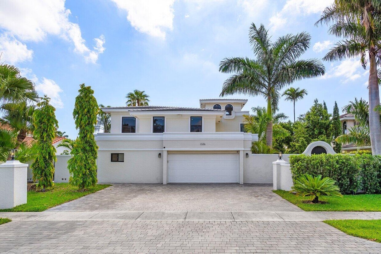 Foto principal - 1536 SW 5th Ave
