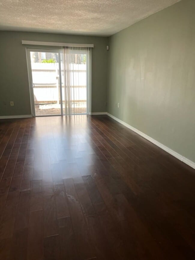 Photo - 1954Conway2 Apartment