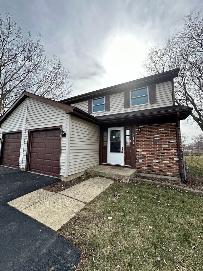 Building Photo - 2177 Wildwood Ct