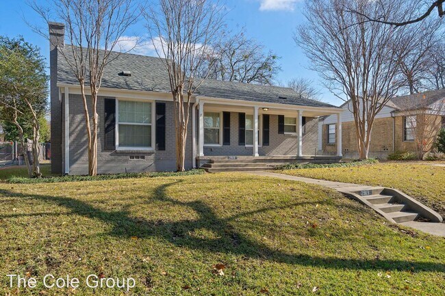 Building Photo - 2 br, 1.5 bath House - 2919 5th Ave