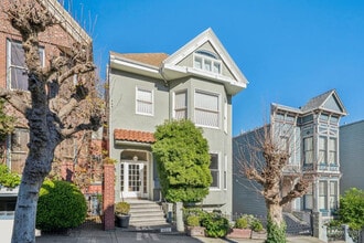 Building Photo - 860 Waller St