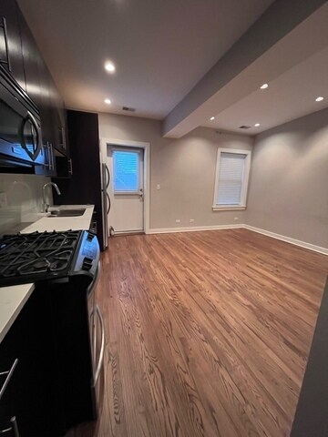Foto del edificio - 1454 W Roscoe St
