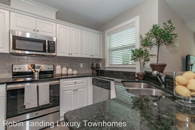 4 Br 2 Bath House 4489 Country Glen Circle House For Rent In