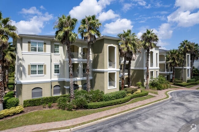 Building Photo - Dream Portofino Shores