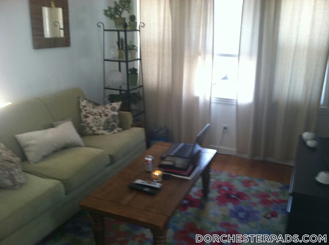 Foto principal - 25 Plain St