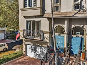 Building Photo - 1801 Coral Heights Blvd