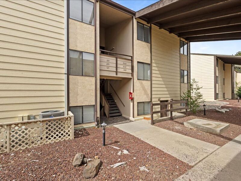 Primary Photo - 303 Gage Blvd