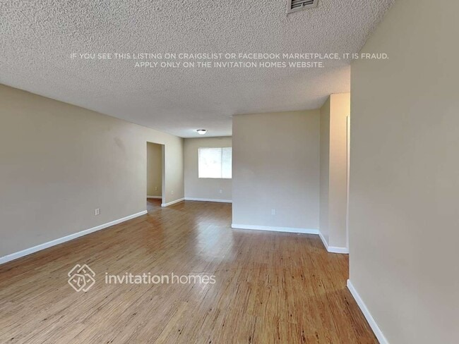 Foto del edificio - 1373 San Miguel Dr