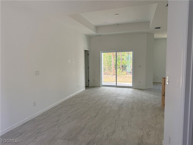 Foto del edificio - 106 Moore Ave