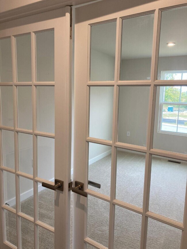 Foto del edificio - 101 Martha Washington Pkwy