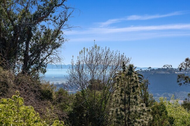 Building Photo - Montecito Storybook Cabin