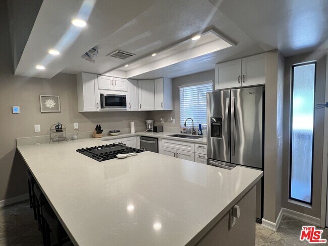 Building Photo - 40981 Preston Trail
