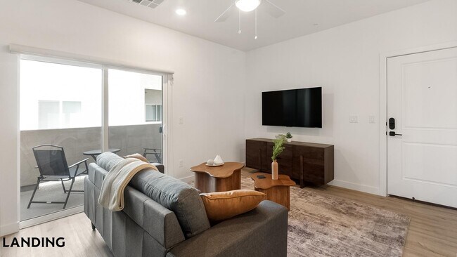 Foto del edificio - 2555 N Rancho Dr