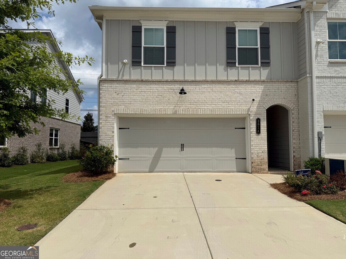Foto principal - 3614 Silvery Wy