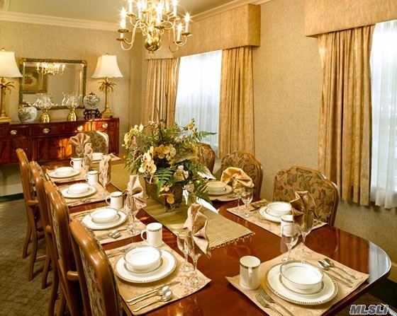 Foto del edificio - 51 Great Neck Rd